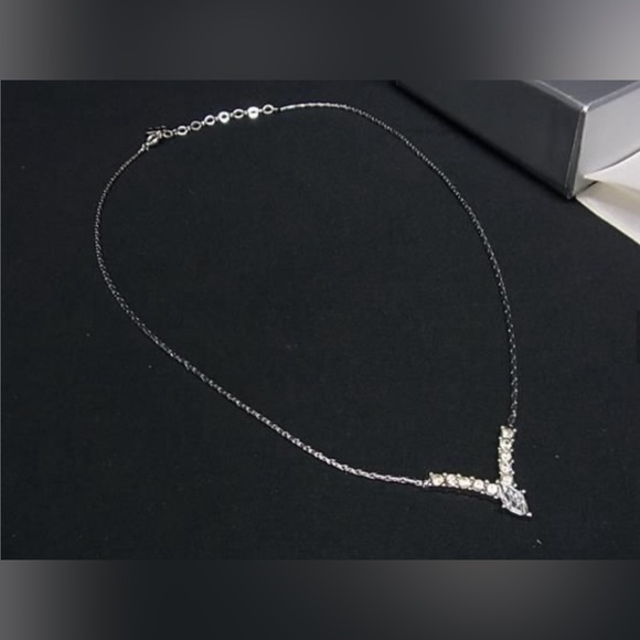 Christian Dior Rhinestone Necklace - Picture 2 of 3